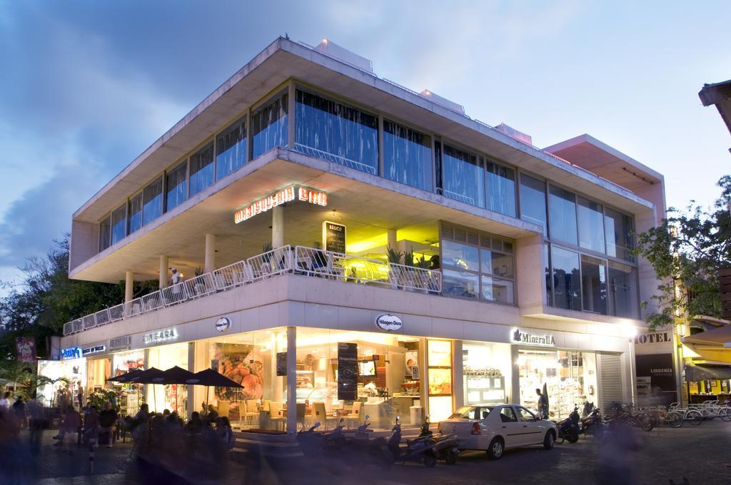 Basico Hotel Playa del Carmen Luaran gambar